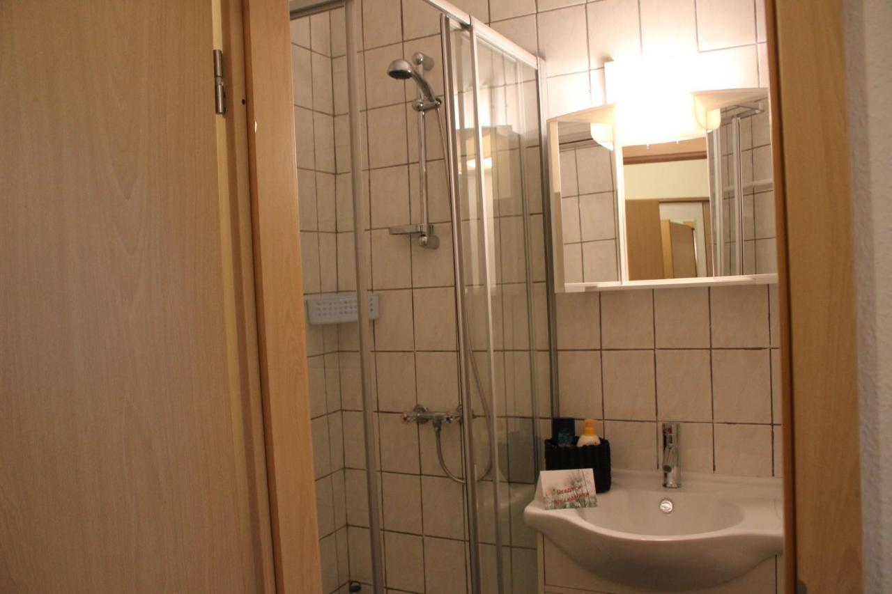 ורמלסקירכן Ferienwohnung Zum Eifgental מראה חיצוני תמונה